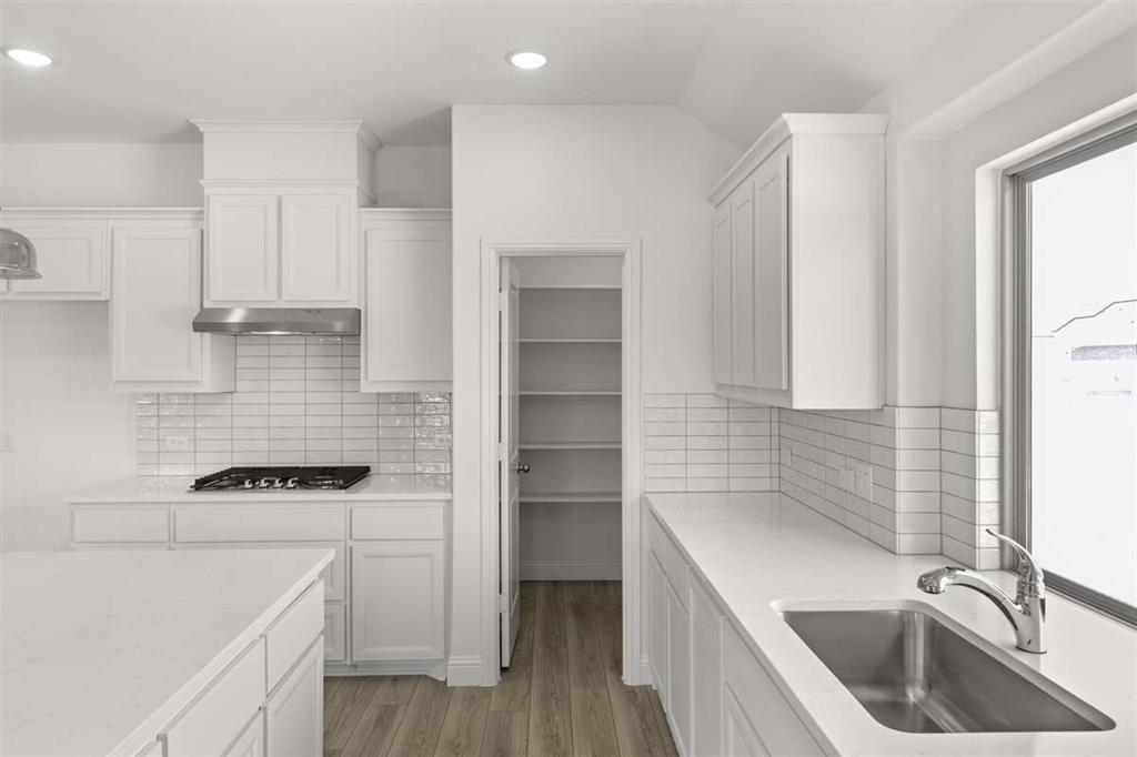 801 Trinity Street Van Alstyne, TX 75495 - Photo 7 of 18