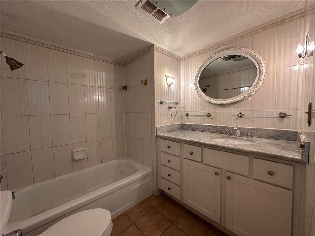 3320 North Arnoult Road, Unit 213 Metairie, LA 70002 - Photo 12 of 19