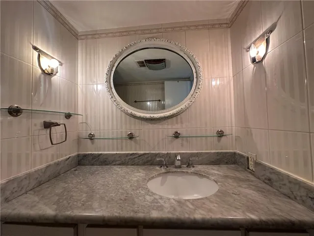 $1,450 | 3320 North Arnoult Road, Unit 213, Metairie, LA 70002