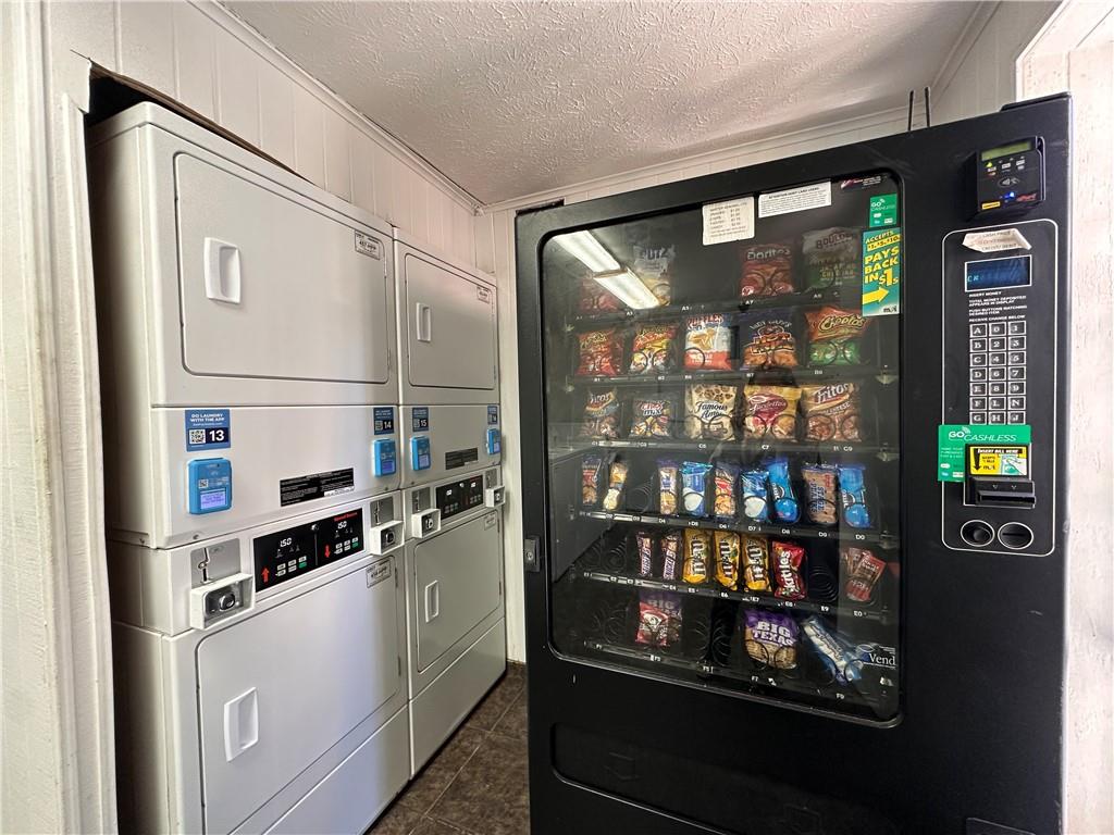 3320 North Arnoult Road, Unit 213 Metairie, LA 70002 - Photo 18 of 19