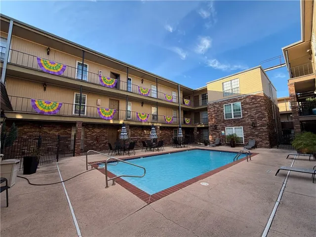 $1,450 | 3320 North Arnoult Road, Unit 213, Metairie, LA 70002