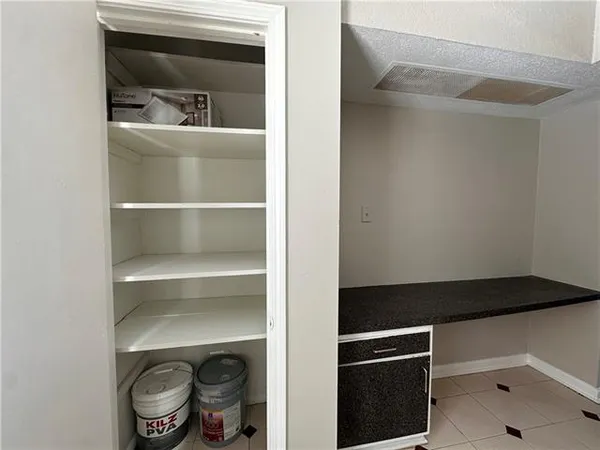 $1,450 | 3320 North Arnoult Road, Unit 213, Metairie, LA 70002