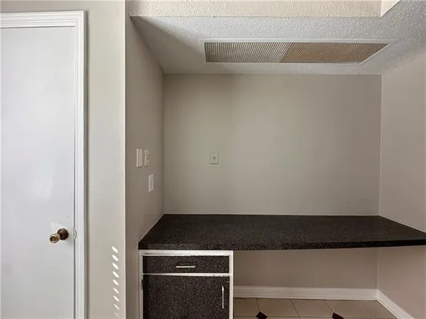 $1,450 | 3320 North Arnoult Road, Unit 213, Metairie, LA 70002