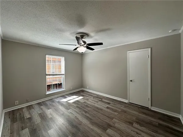 $1,450 | 3320 North Arnoult Road, Unit 213, Metairie, LA 70002