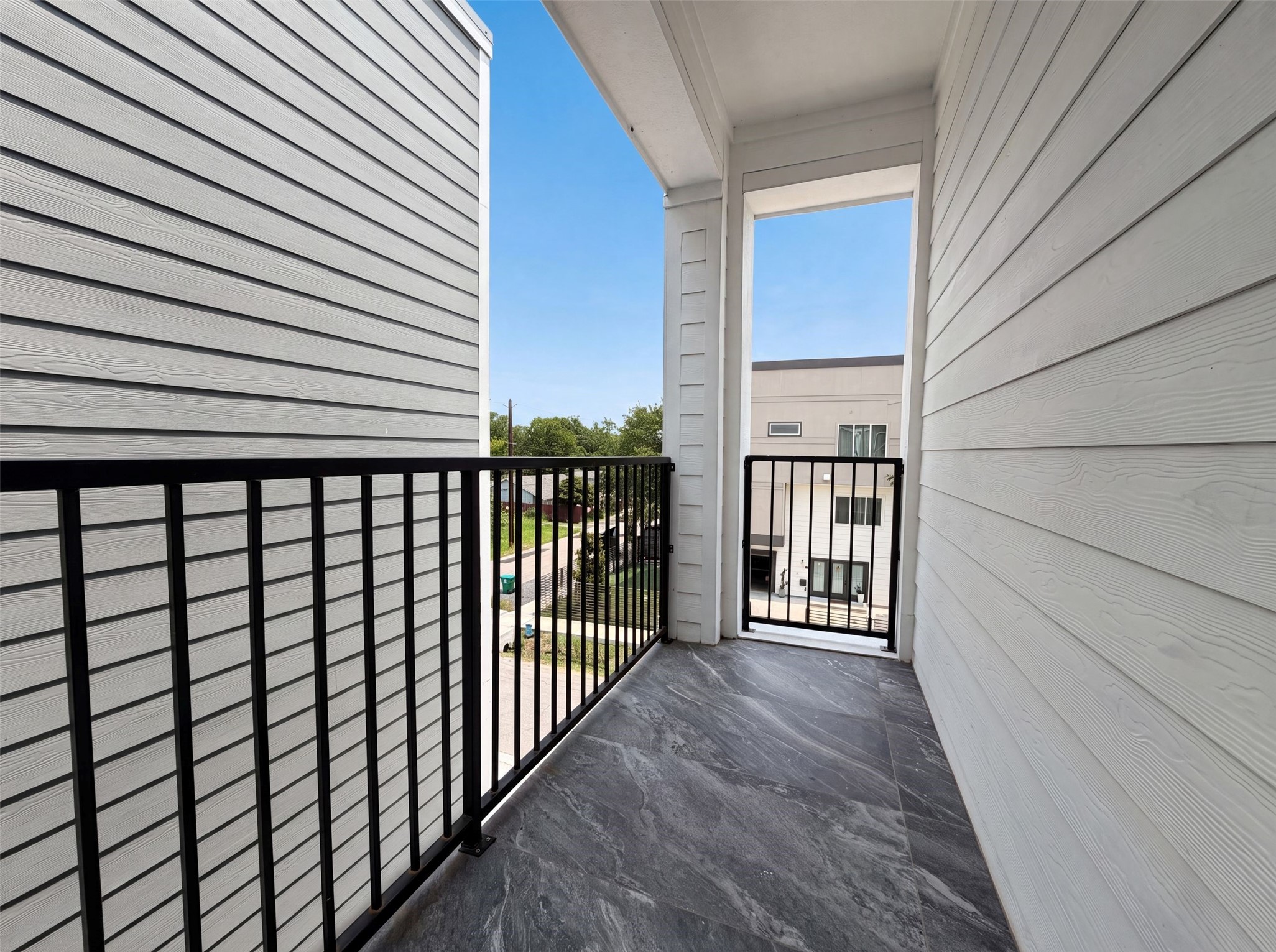 4704 Ward Street Houston, TX 77021 - Photo 5 of 16