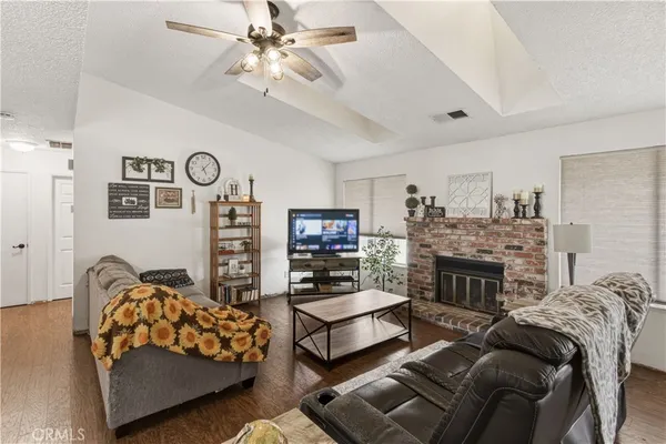 $395,000 | 1418 Nut Tree Road, Livingston, CA 95334