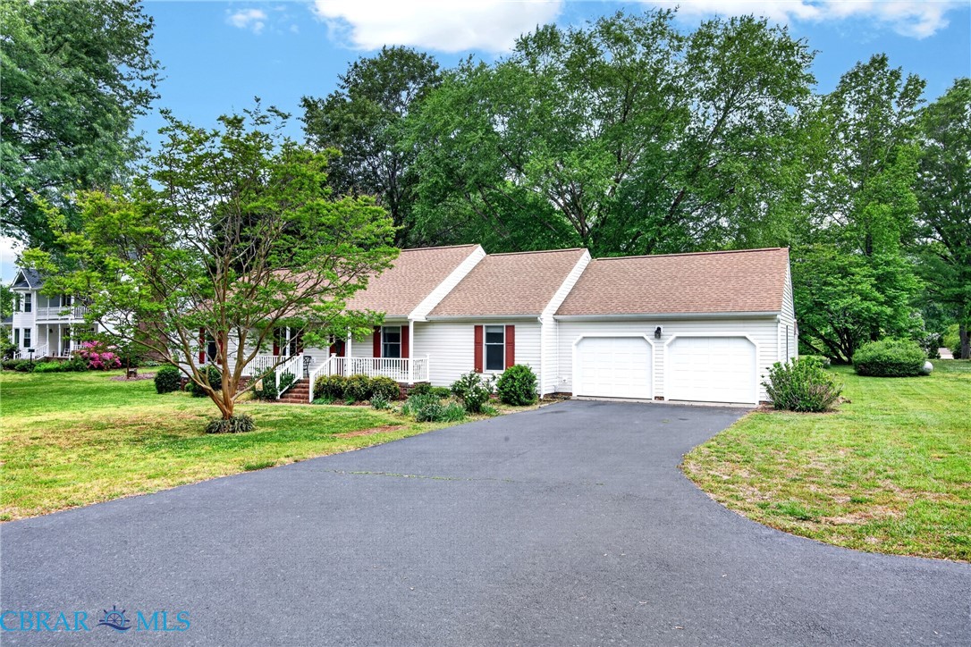 7998 Roaring Springs Road Gloucester, VA 23061 - Photo 3 of 40