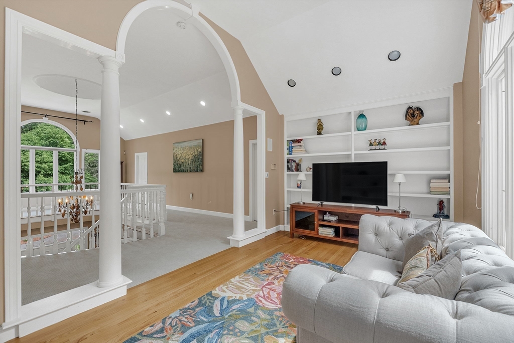 784 Strawberry Hill Road Concord, MA 01742 - Photo 32 of 41