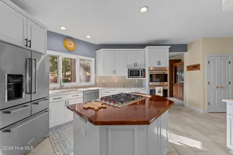 $865,000 | 65 Stoneykirk Drive, Pinehurst, NC 28374