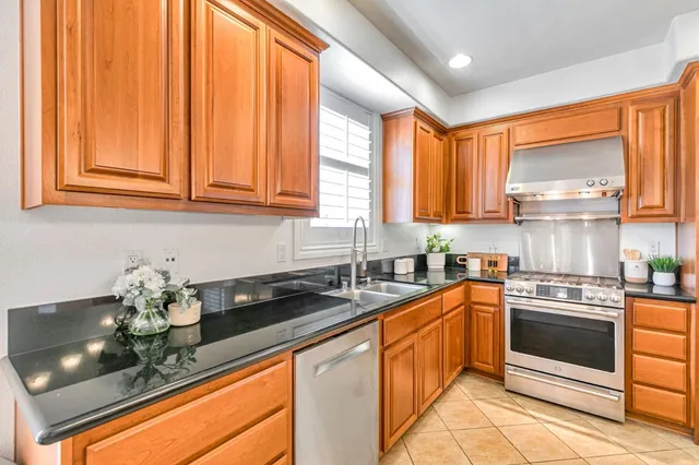 $1,428,000 | 1156 McKay Drive, San Jose, CA 95131