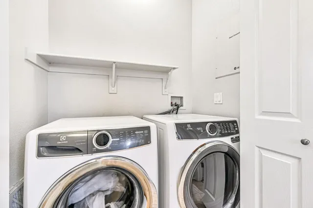 $1,428,000 | 1156 McKay Drive, San Jose, CA 95131