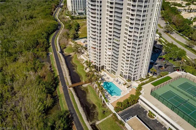 $1,285,000 | 6849 Grenadier Boulevard, Unit 2203, Naples, FL 34108