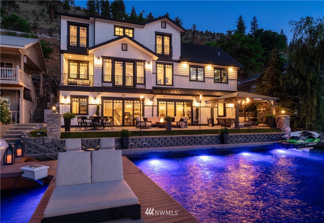 2800 South Lakeshore Road Chelan, WA 98816 - Photo 1 of 40 Gallery Image 1