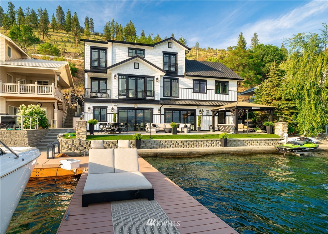 2800 South Lakeshore Road Chelan, WA 98816 - Photo 2 of 40 Gallery Image 2