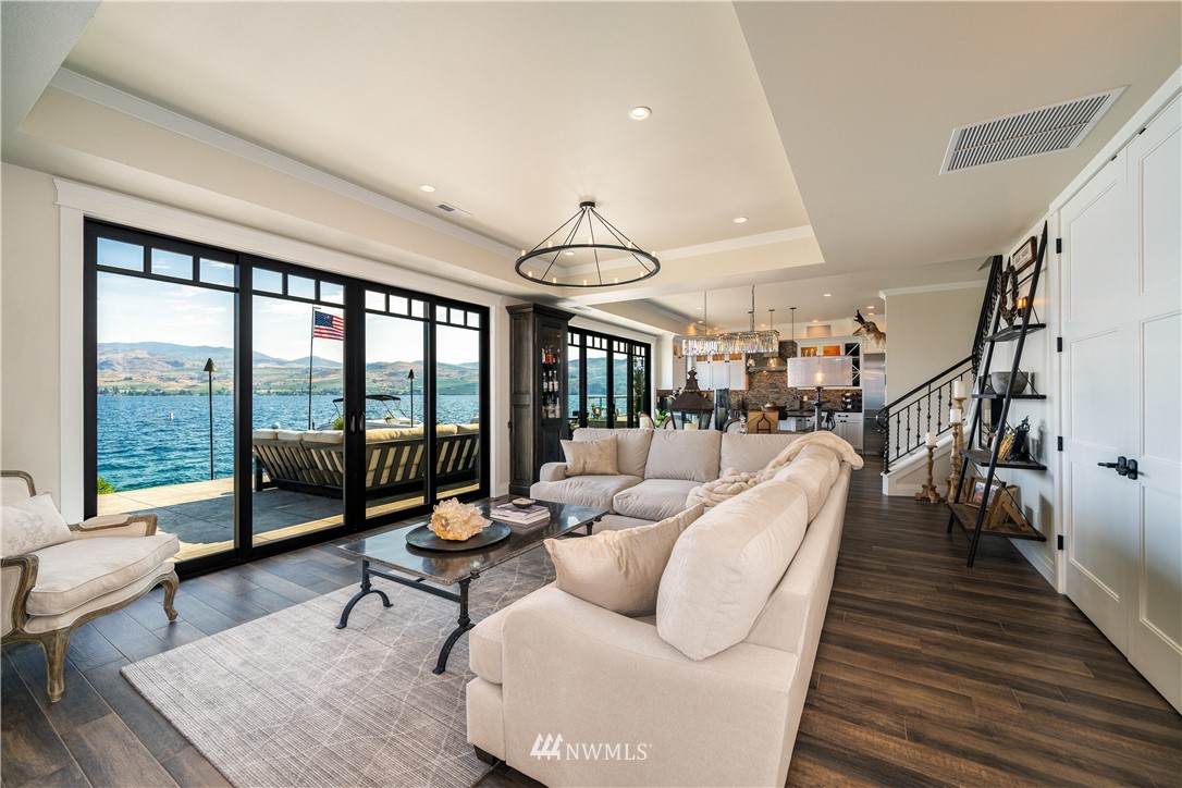2800 South Lakeshore Road Chelan, WA 98816 - Photo 11 of 40 Gallery Image 11