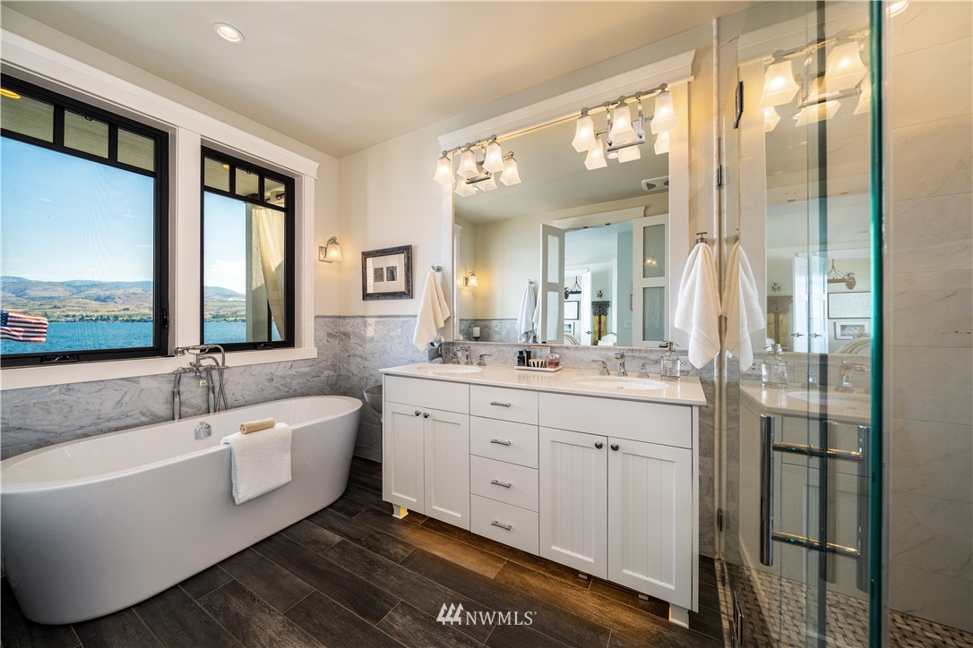 2800 South Lakeshore Road Chelan, WA 98816 - Photo 24 of 40 Gallery Image 24
