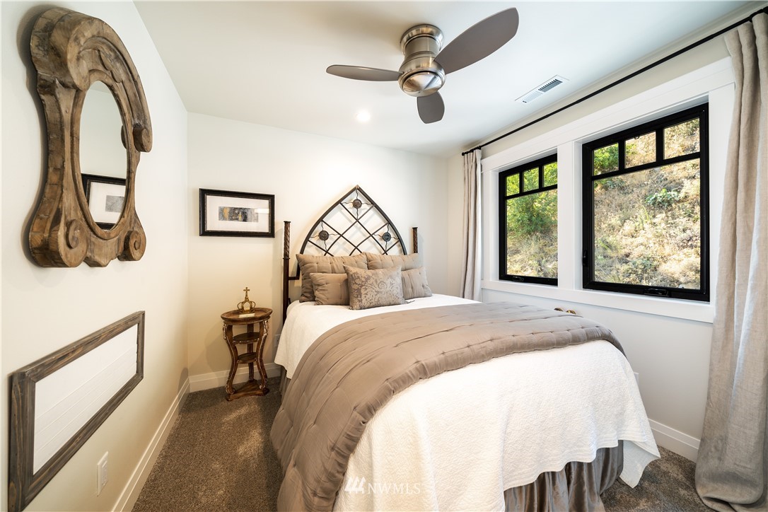2800 South Lakeshore Road Chelan, WA 98816 - Photo 29 of 40 Gallery Image 29