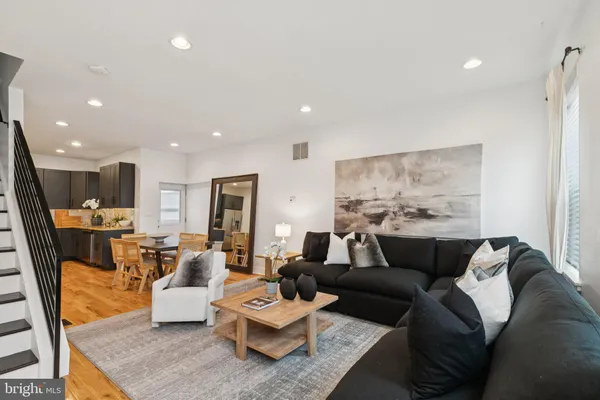 $425,000 | 1537 Reed Street, Philadelphia, PA 19146