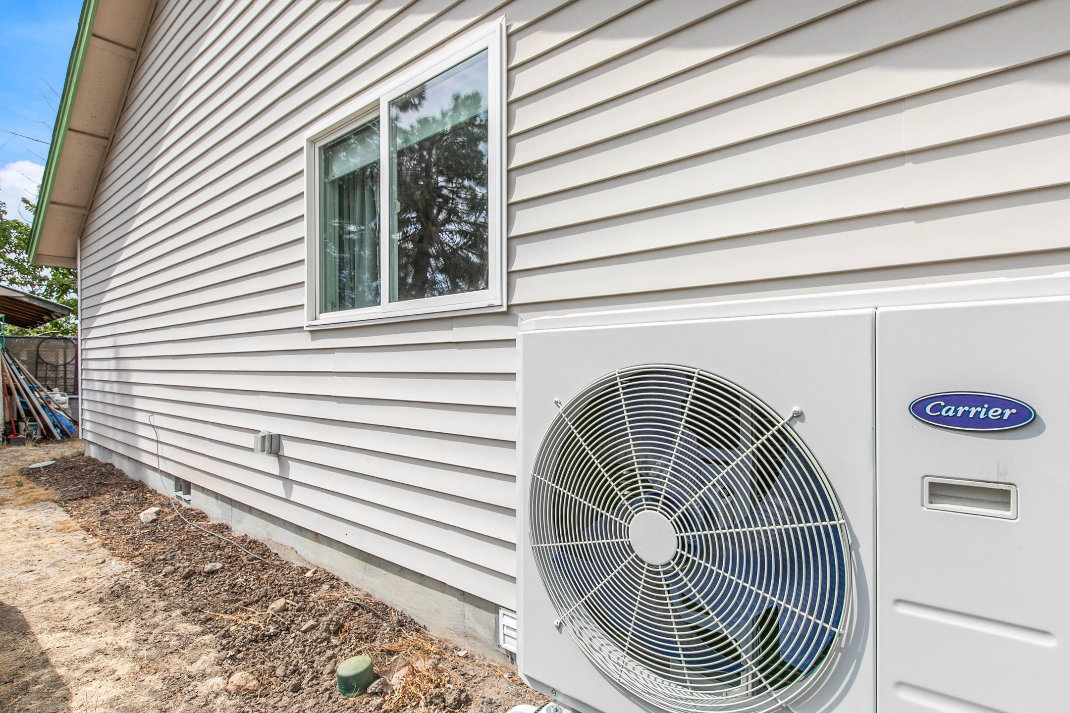 605 Center Ridge Drive Culver, OR 97734 - Photo 3 of 21 NEW heat pump
