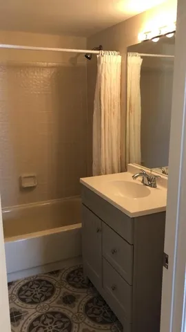 $2,000 | 10038 Twin Lakes Drive, Coral Springs, FL 33071