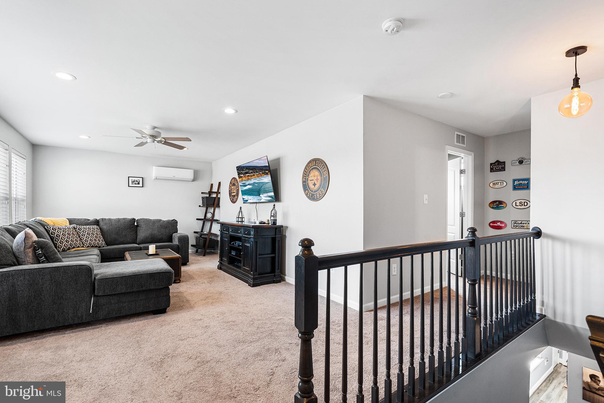 36207 Watch Hill Road Frankford, DE 19945 - Photo 25 of 35 a living room with furniture and a window