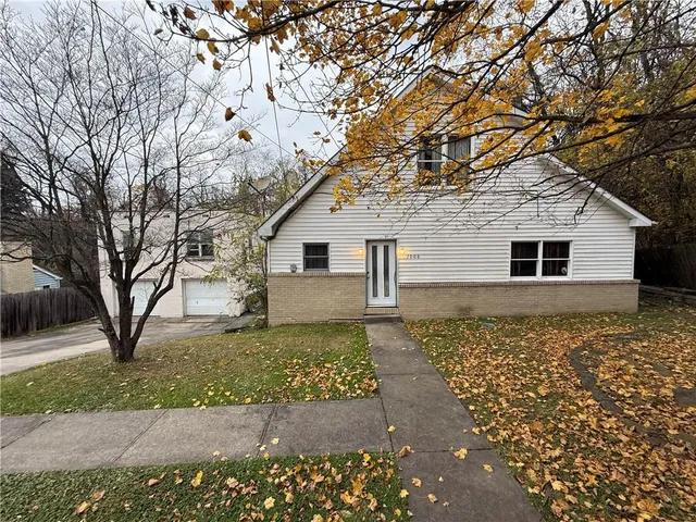 $150,000 | 1006-1008 Olive Avenue, Natrona Heights, PA 15065