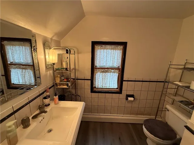 $150,000 | 1006-1008 Olive Avenue, Natrona Heights, PA 15065