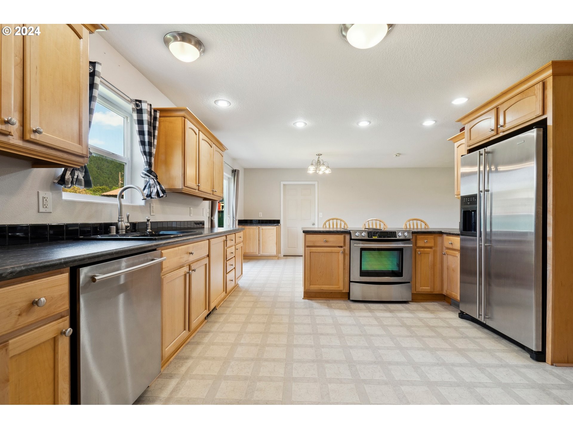 962 Smith Beckon Road Carson, WA 98610 - Photo 13 of 48 Gallery Image 13