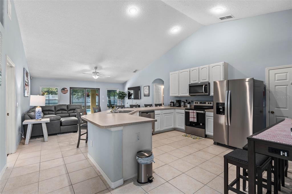1030 Coventry Road Davenport, FL 33897 - Photo 6 of 48