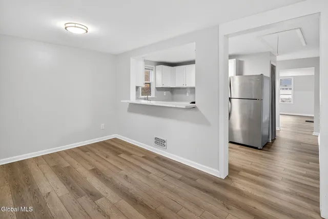 $325,000 | 2409 Edgewood Avenue, Rotterdam, NY 12306