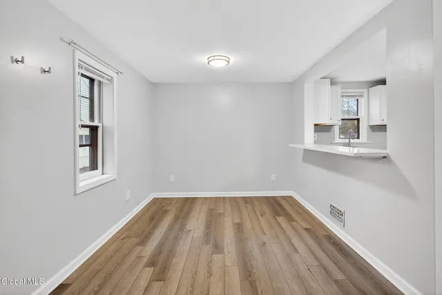 $325,000 | 2409 Edgewood Avenue, Rotterdam, NY 12306