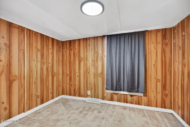 $325,000 | 2409 Edgewood Avenue, Rotterdam, NY 12306