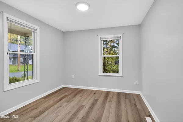 $268,000 | 2409 Edgewood Avenue, Rotterdam, NY 12306