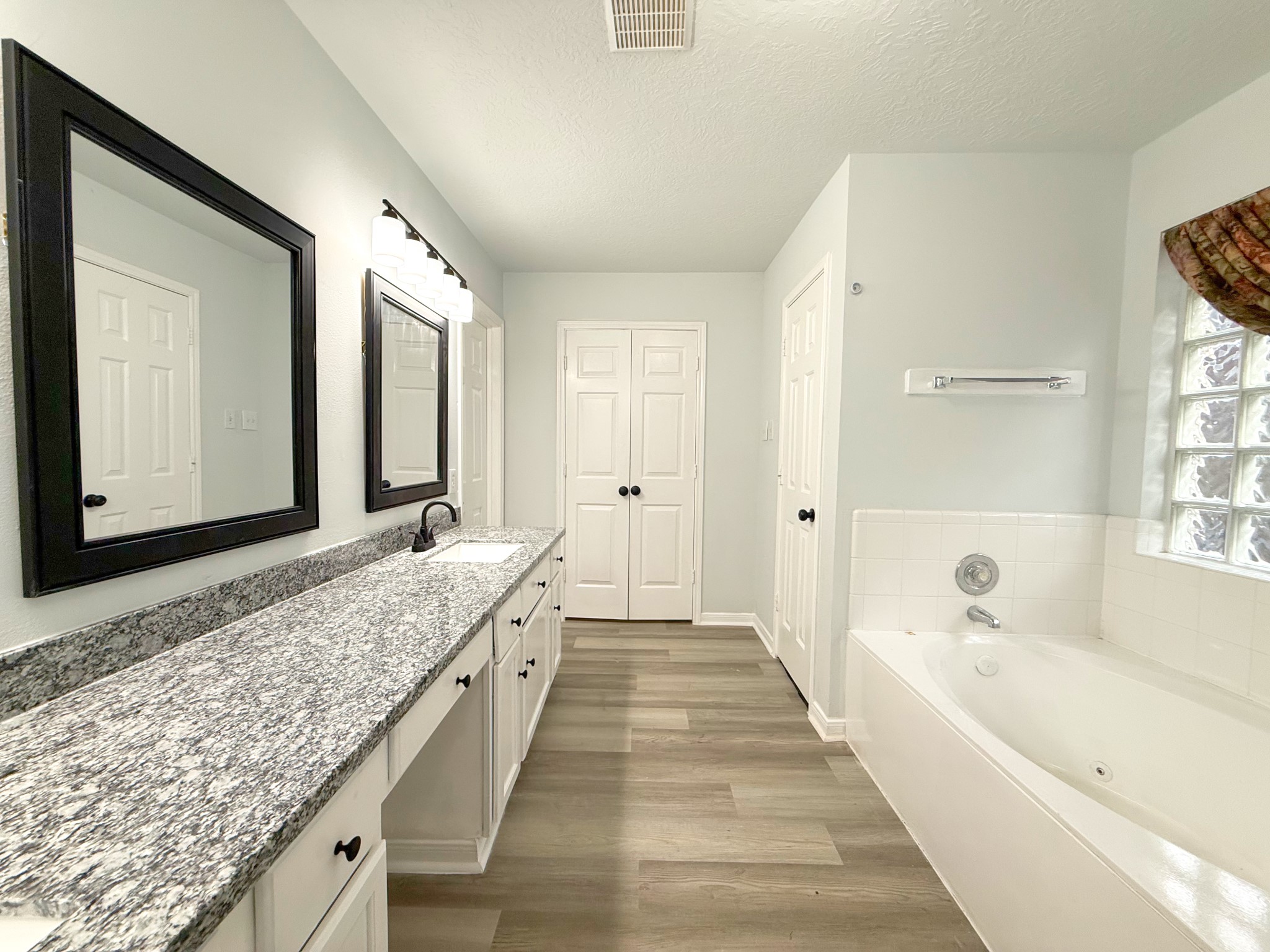 7506 Broken Arrow Street Baytown, TX 77521 - Photo 19 of 43