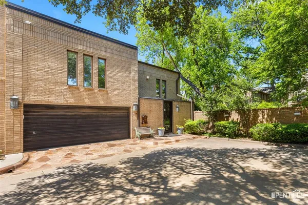 $715,000 | 14 Waverly Place, Wichita Falls, TX 76301