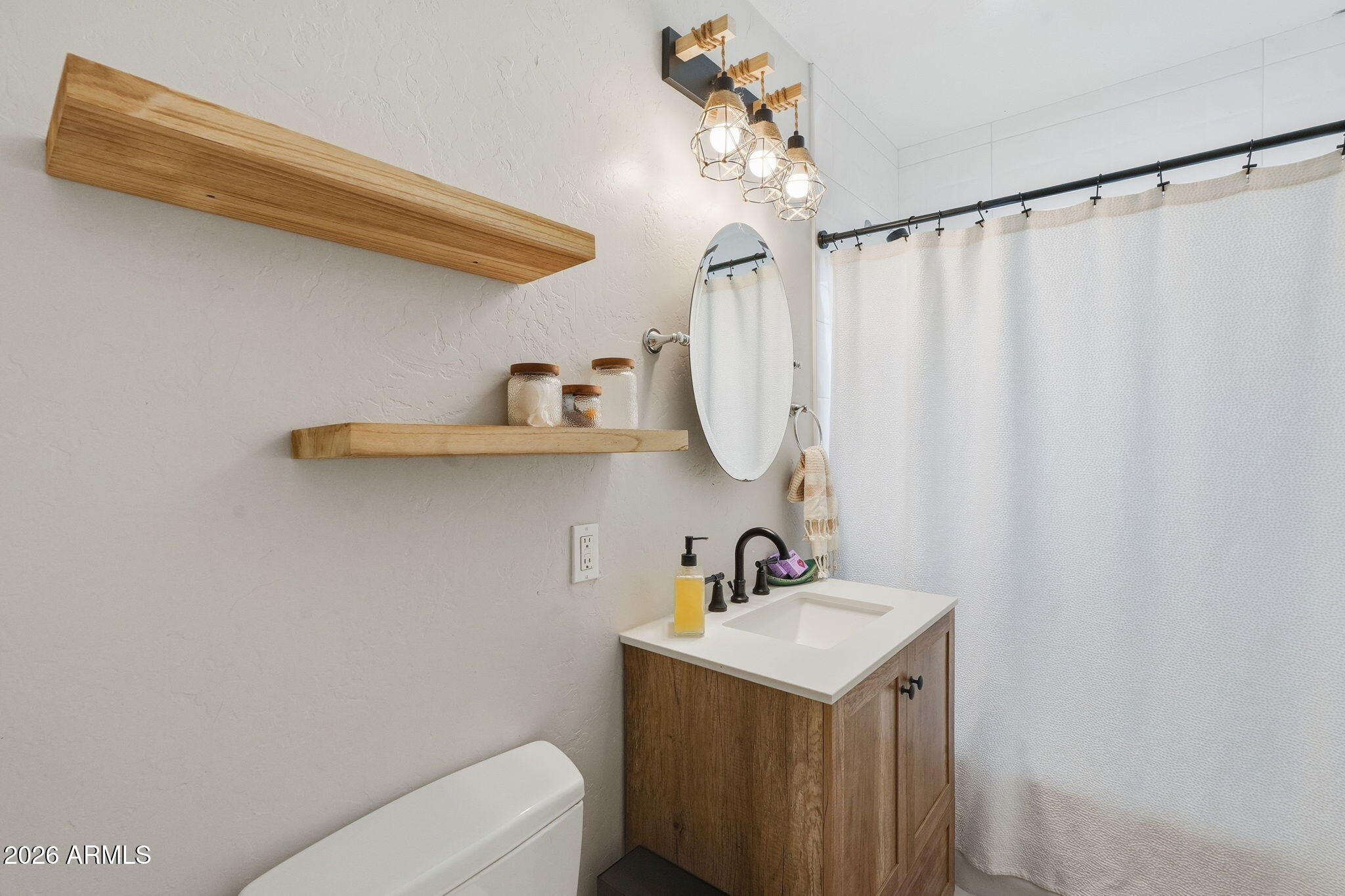 3027 North 27th Street Phoenix, AZ 85016 - Photo 18 of 27 Guest Bathroom
