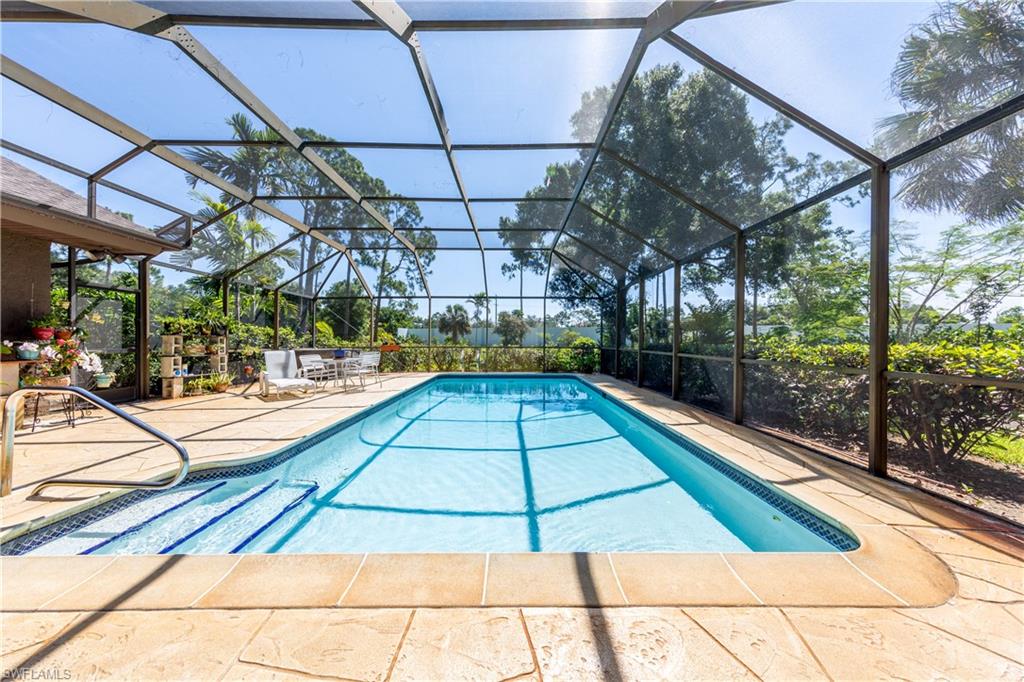 632 Hickory Road Naples, FL 34108 - Photo 14 of 20 a view of a backyard