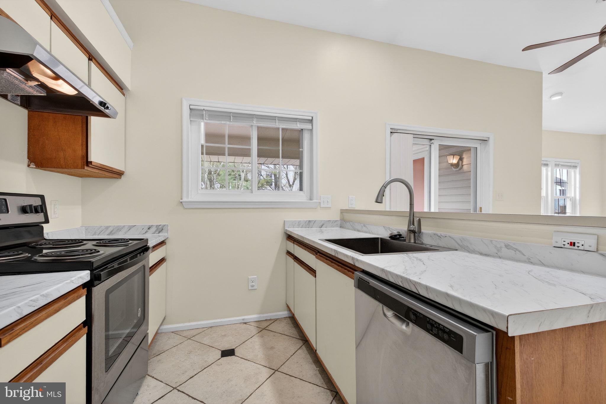 7808 Spinnaker Road, Unit 513 Laurel, MD 20707 - Photo 12 of 25