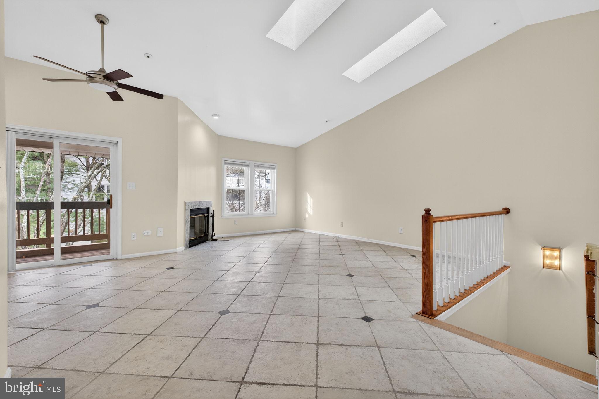 7808 Spinnaker Road, Unit 513 Laurel, MD 20707 - Photo 4 of 25