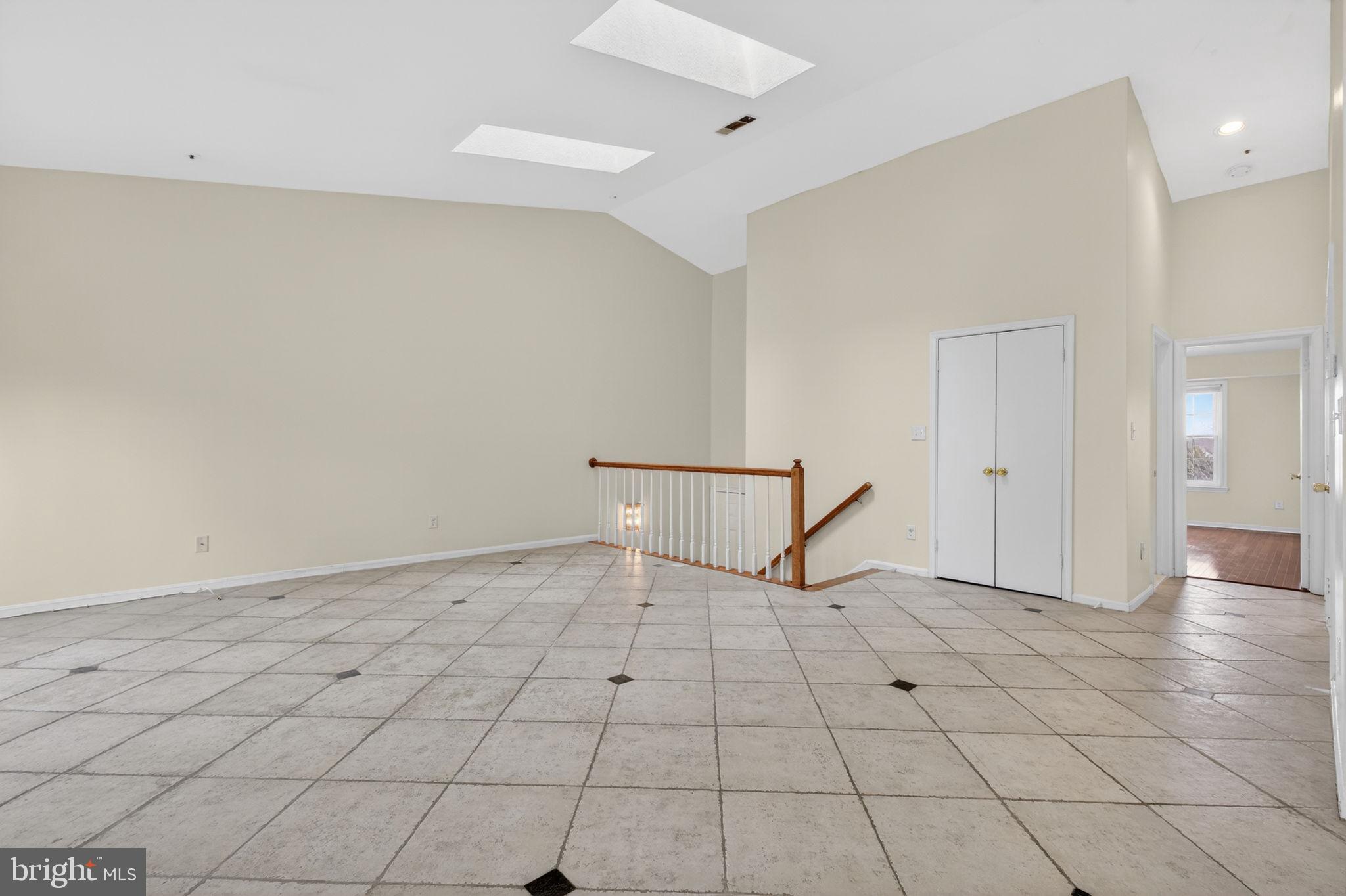 7808 Spinnaker Road, Unit 513 Laurel, MD 20707 - Photo 7 of 25