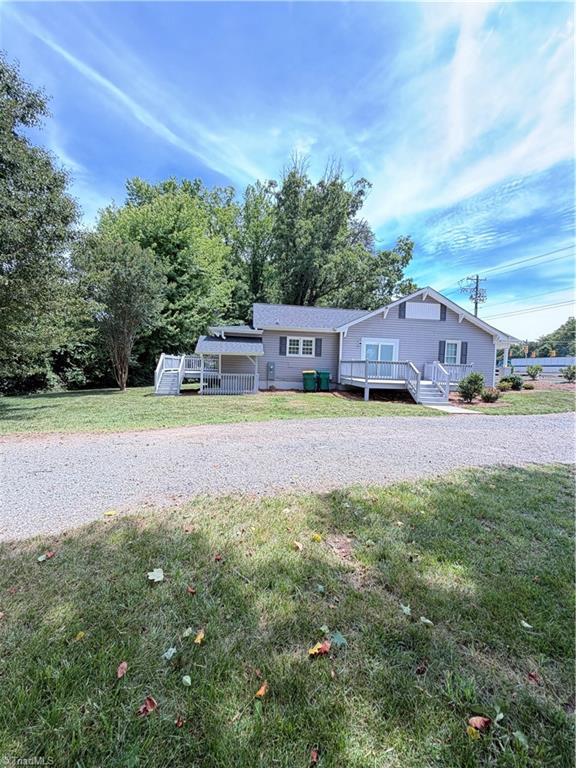 4995 Reidsville Road Walkertown, NC 27051 - Photo 17 of 18