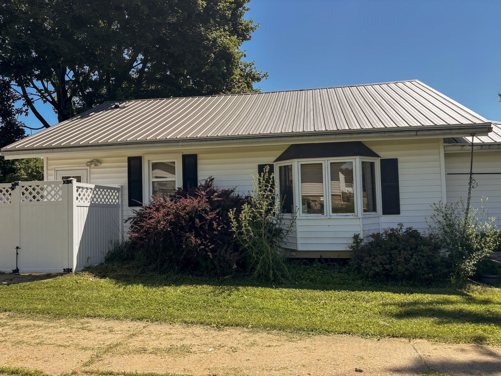 930 5th Street Fennimore, WI 53809 - Photo 13 of 17