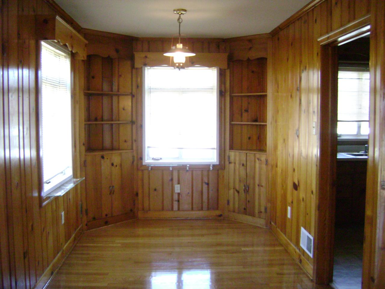 1033 Ridgecrest Drive Roanoke, VA 24019 - Photo 4 of 8 Dining Room