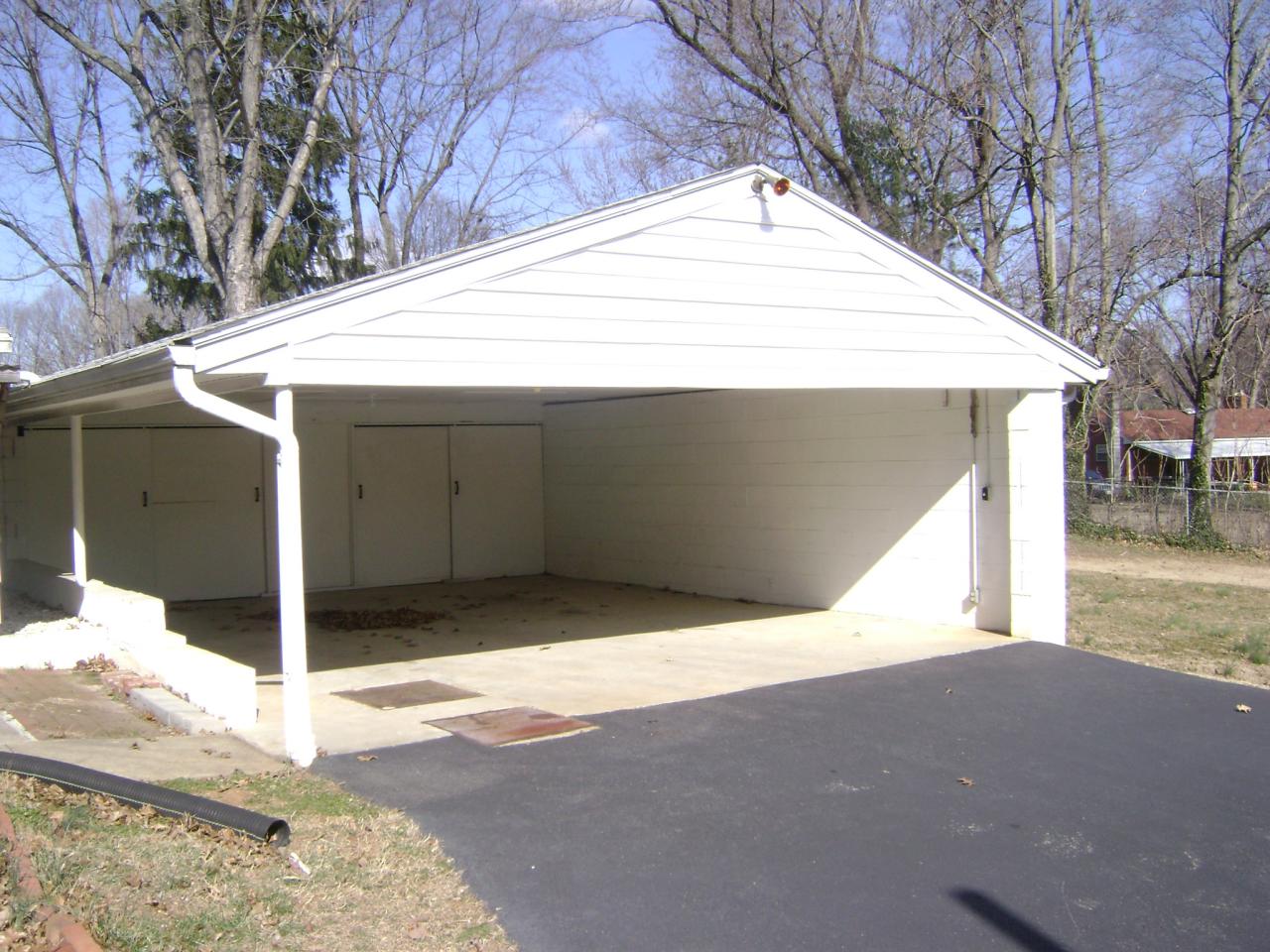 1033 Ridgecrest Drive Roanoke, VA 24019 - Photo 8 of 8 Double Carport