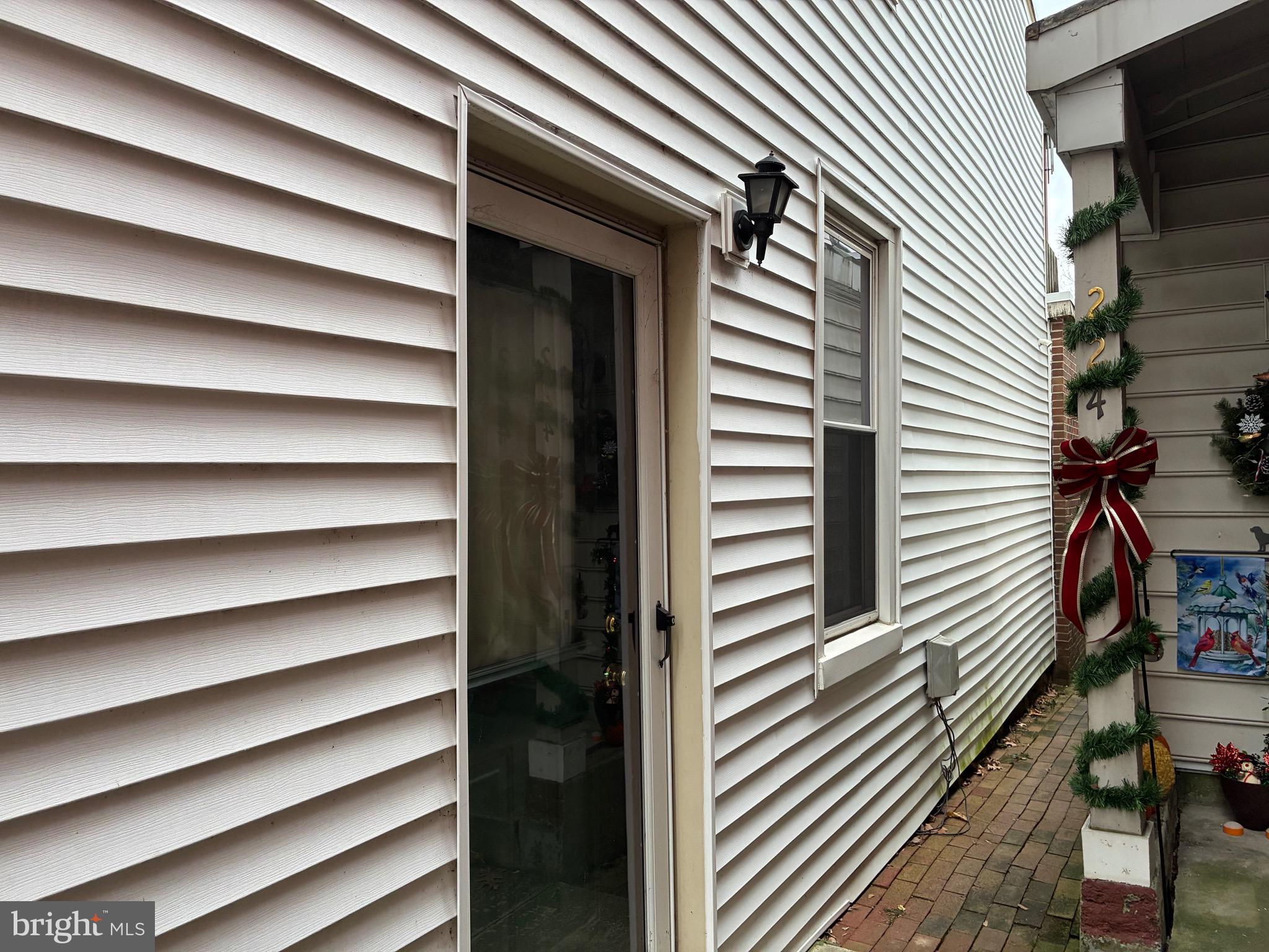 222 Main Street Denver, PA 17517 - Photo 29 of 32 a view of entryway