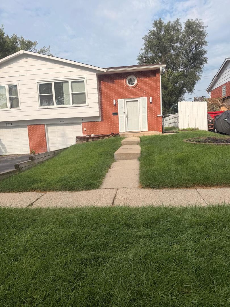 6730 Valley View Road Hanover Park, IL 60133 - Photo 1 of 16 Gallery Image 1