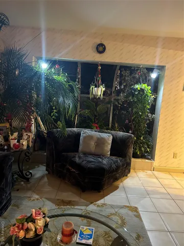 $699,000 | 527 Willow Street, South Hempstead, NY 11550