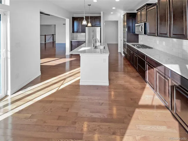 $885,000 | 7628 South Country Club Parkway, Aurora, CO 80016