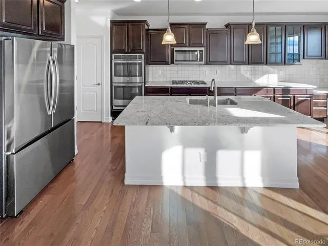 $885,000 | 7628 South Country Club Parkway, Aurora, CO 80016