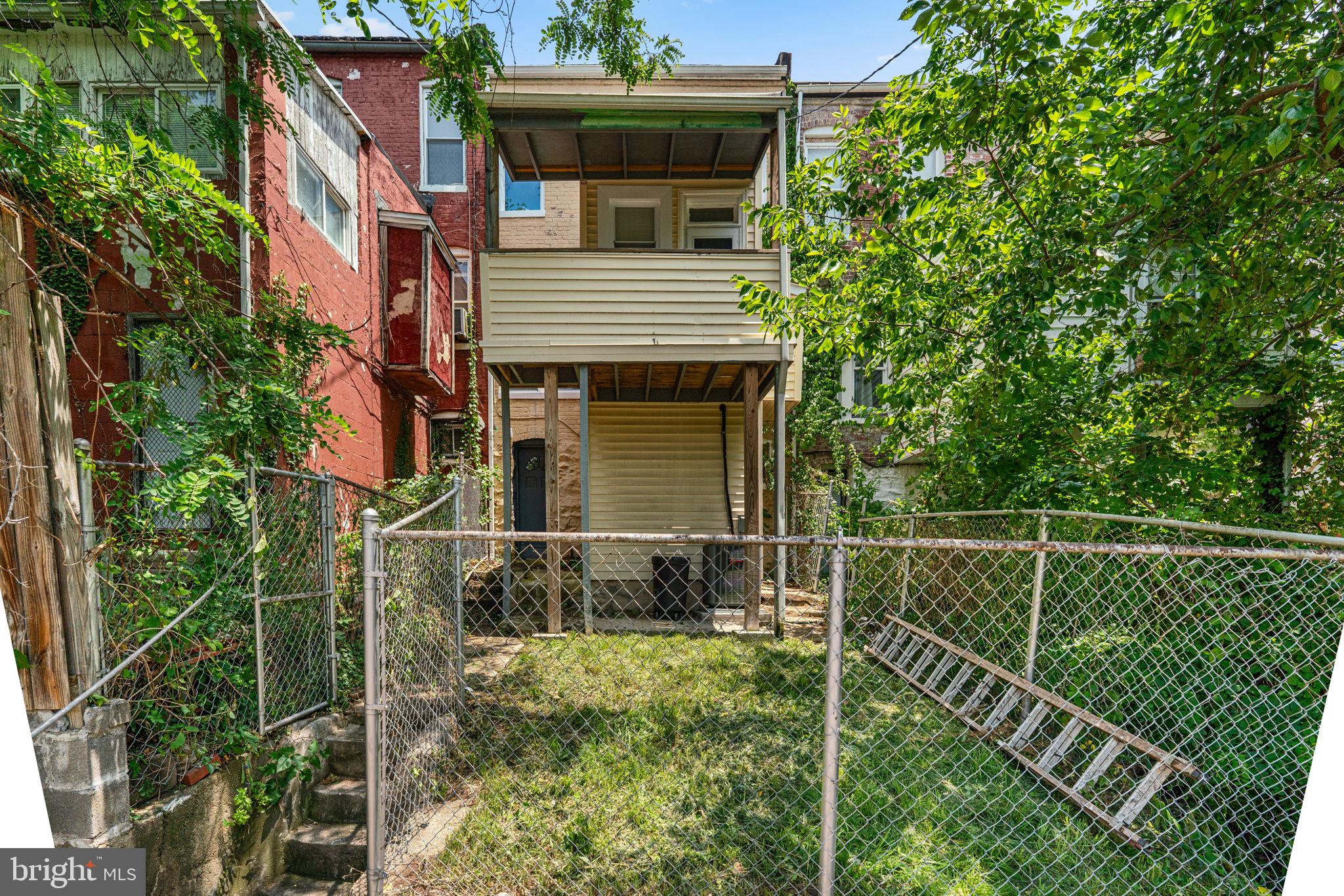 1006 North Rosedale Street Baltimore, MD 21216 - Photo 28 of 34 Exterior Rear